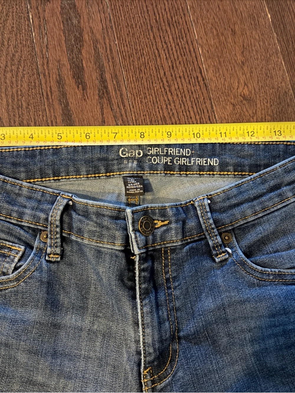 GAP Girlfriend Jeans in Dark Blue Denim - Picture 6 of 6